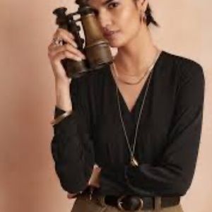 NWT Banana Republic drapey v neck blouse